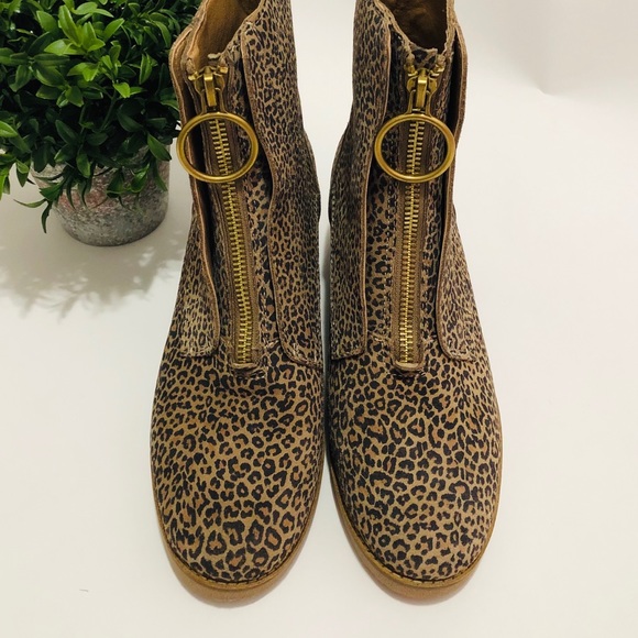 💋SOLD💋Lucky Brand Tibly Booties -Sophia Leopard - Picture 2 of 8